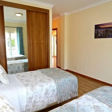 Heloise 139 - Clever Details Willa