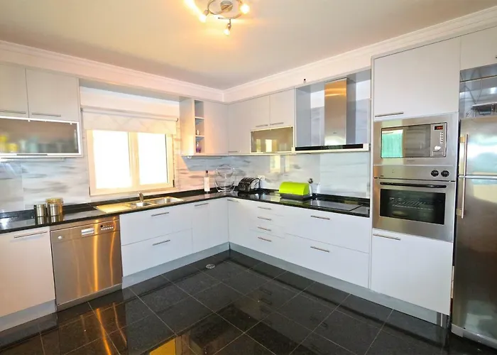 Heloise 139 - Clever Details Βίλα